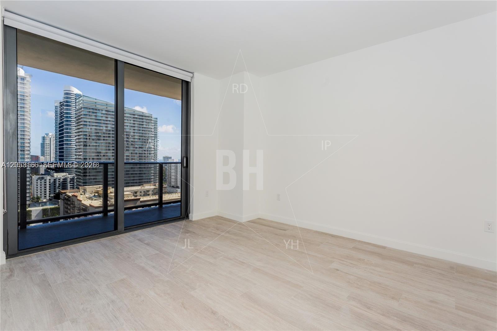 55 SW 9th St # 1104, Miami FL 33130 photo 2