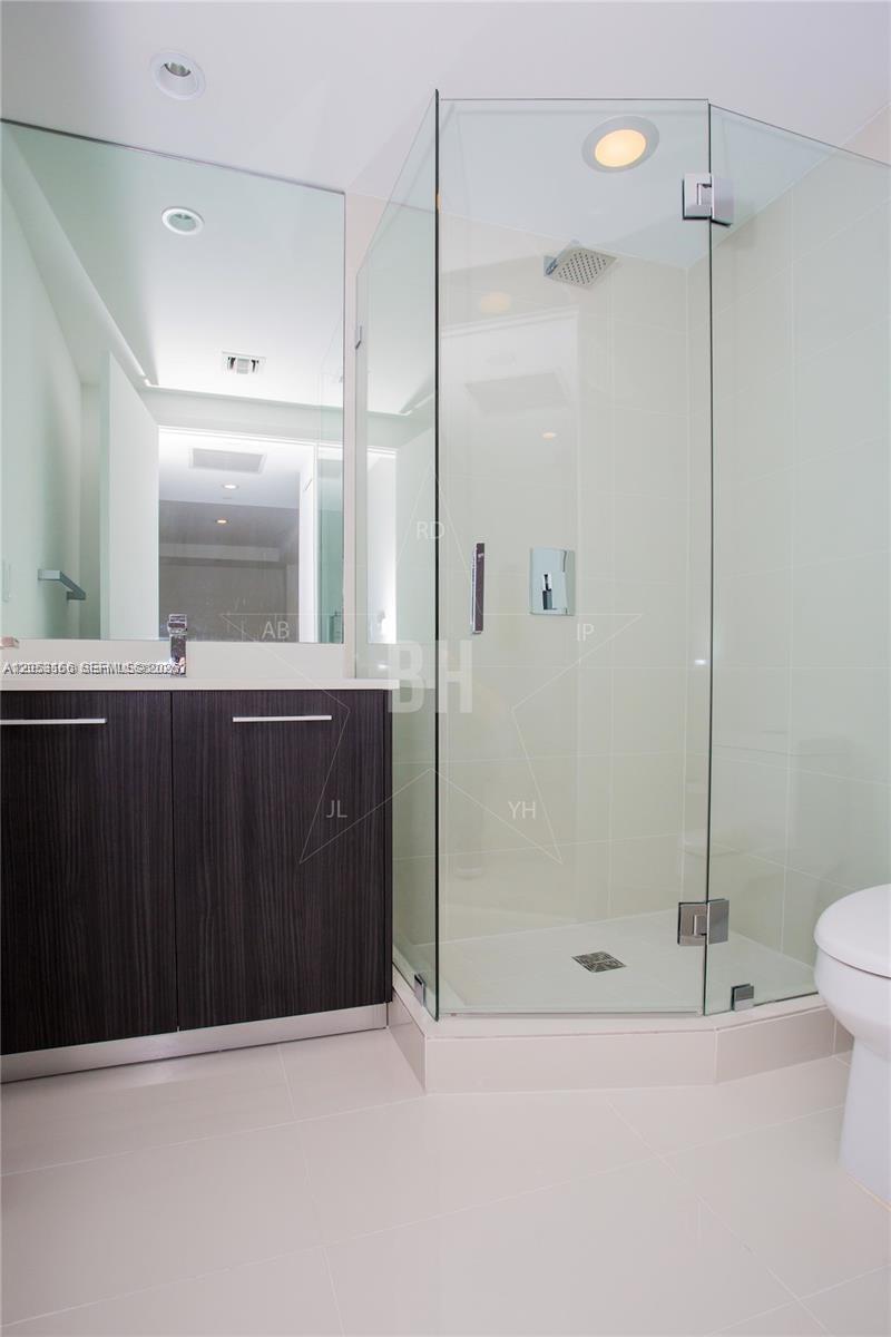 55 SW 9th St # 1104, Miami FL 33130 photo 5