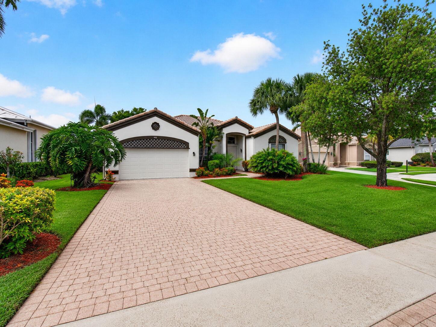 9476 CASERTA Street, Lake Worth FL 33467 photo 2