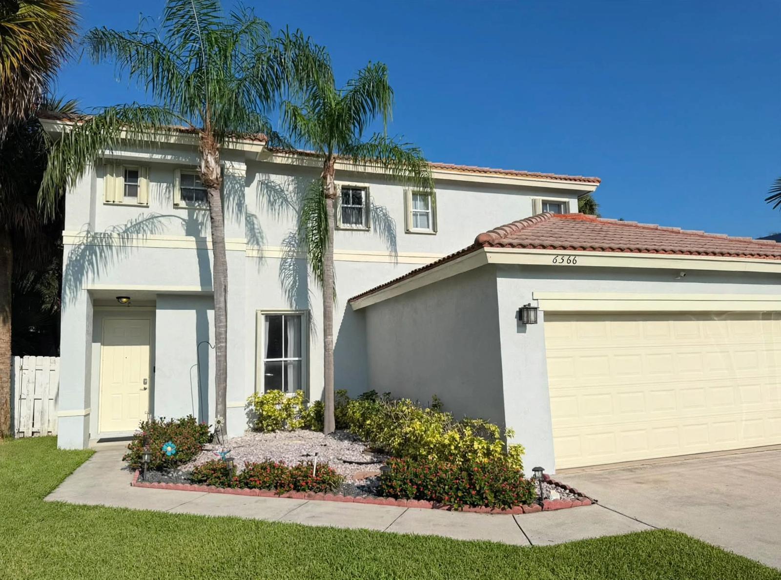 6566 Spring Meadow Drive, FL 33413