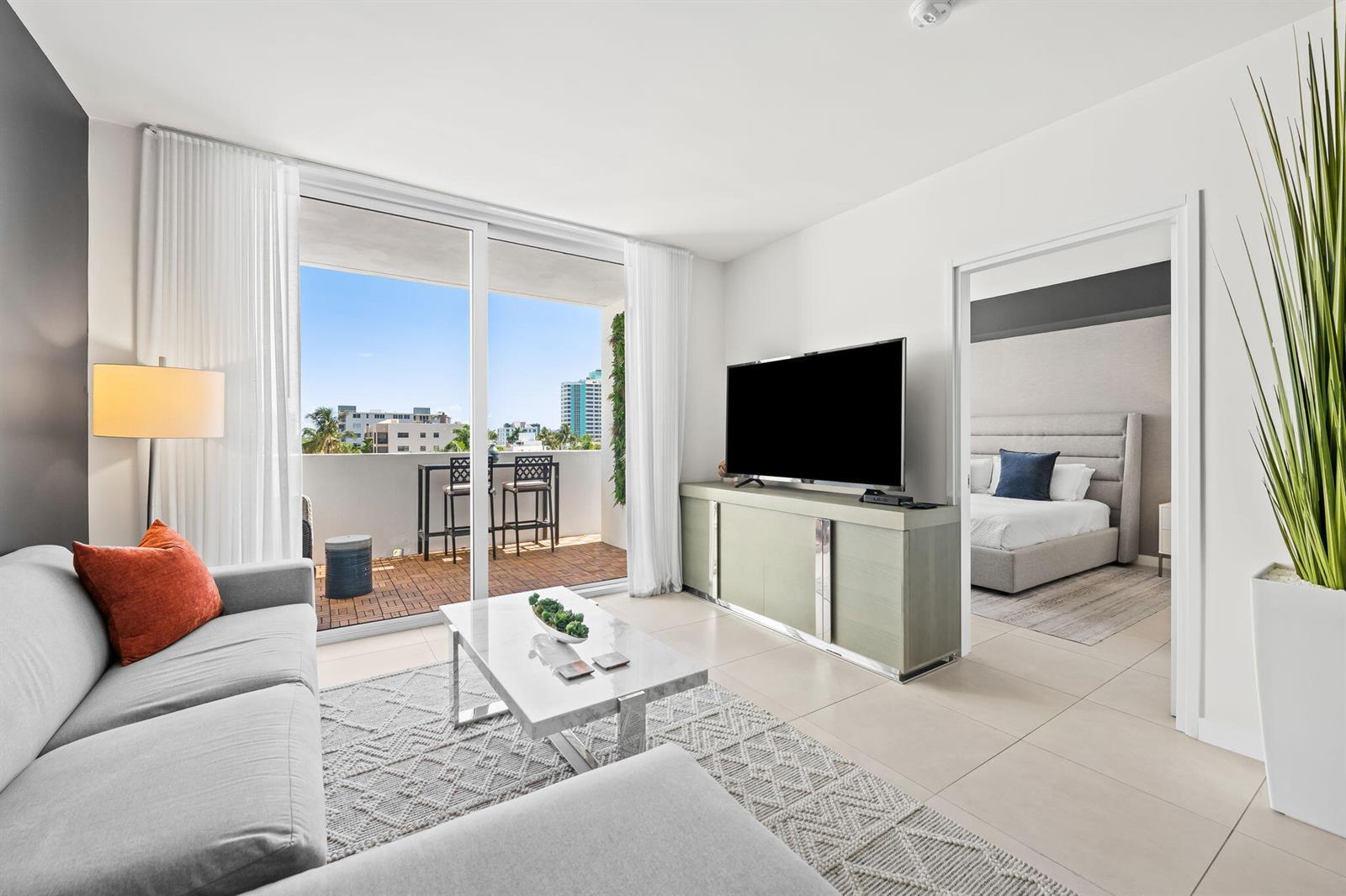 401 N Birch Road # 409, Fort Lauderdale FL 33304 photo 2
