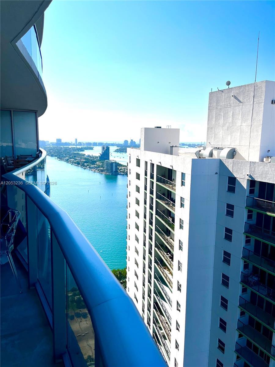 488 NE 18th St # 3500, Miami FL 33132 photo 2