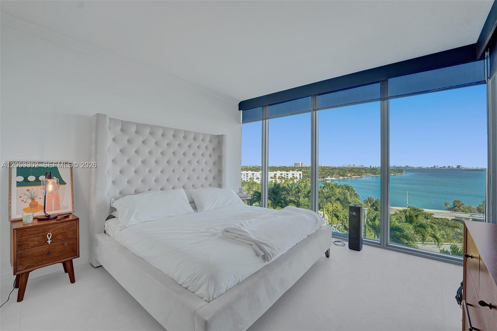 601 NE 36th St # 811, Miami FL 33137 photo 4