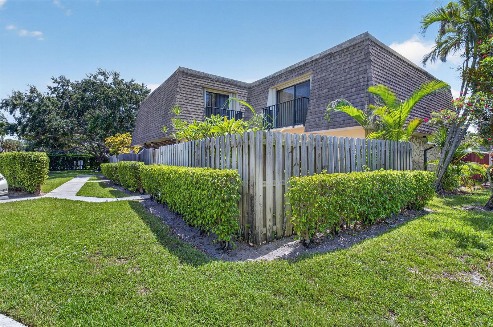 2887 SW 22nd Circle # 49B, Delray Beach FL 33445 photo 2