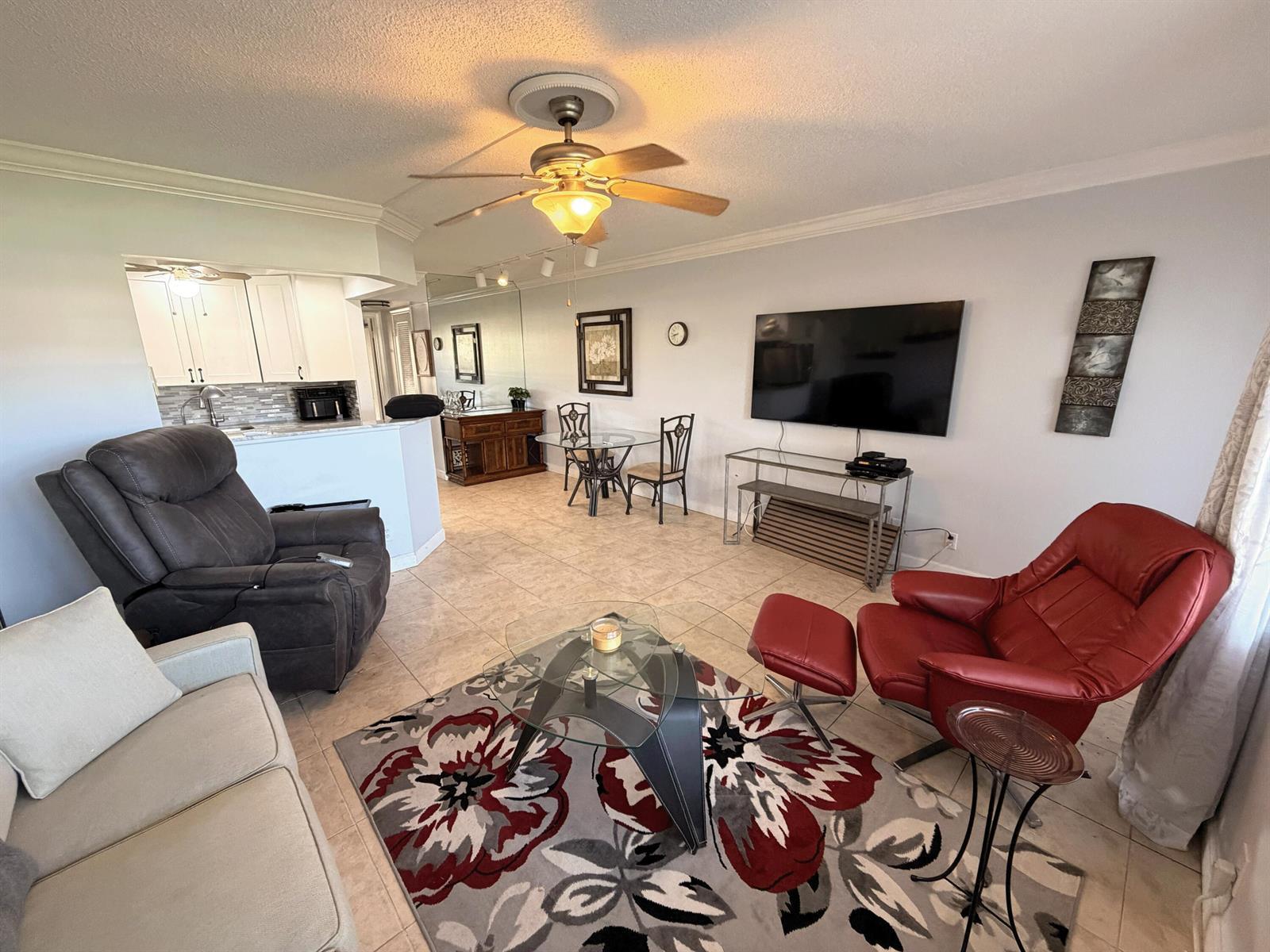 29 BERKSHIRE B, West Palm Beach FL 33417 photo 4
