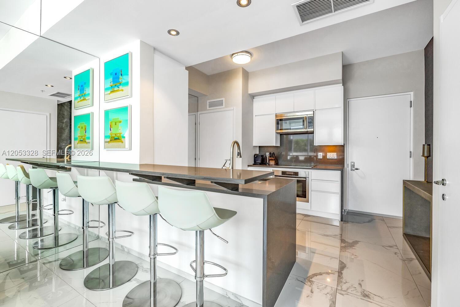 50 S Pointe Dr # 510, Miami Beach FL 33139 photo 5