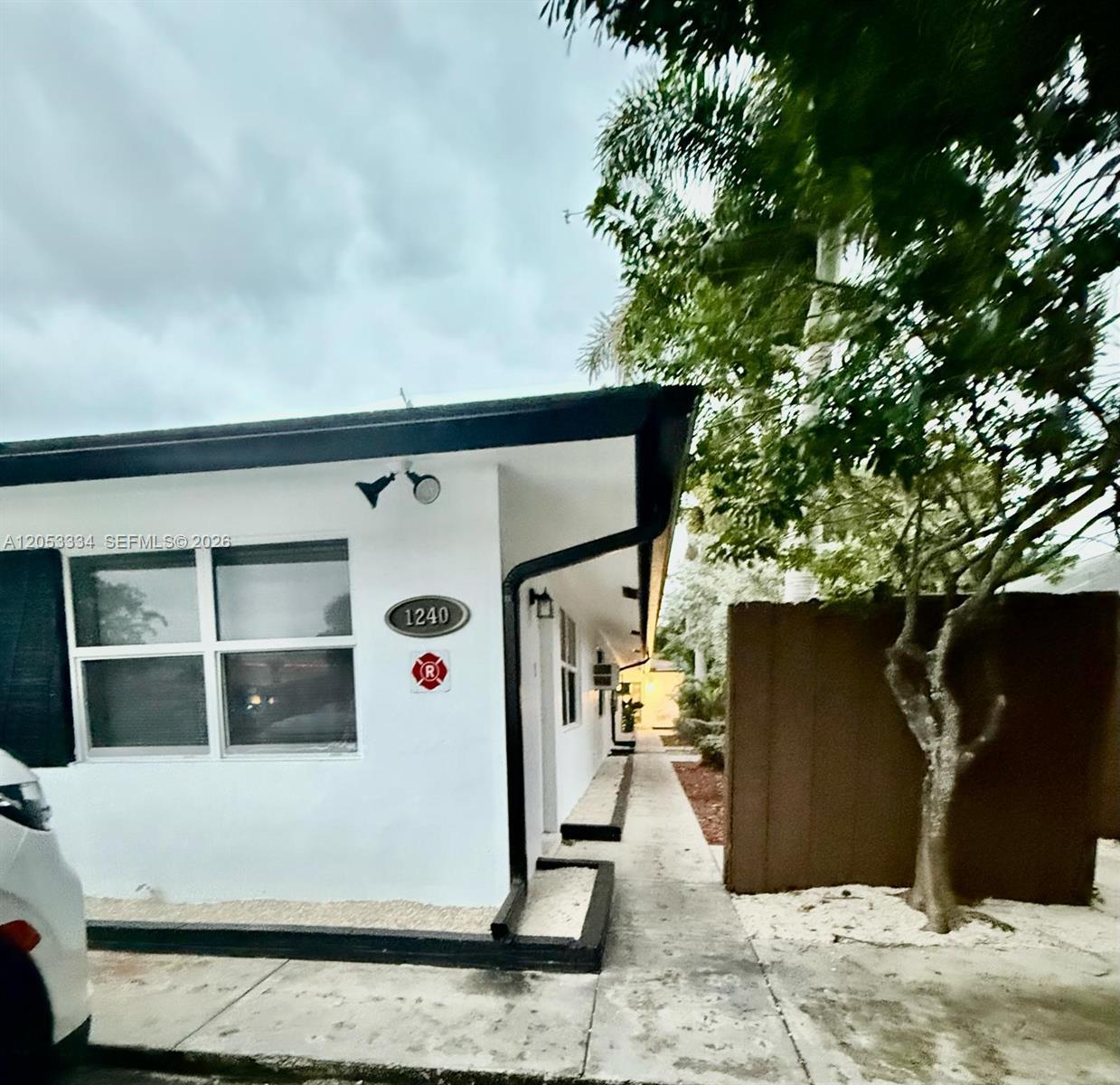 1240 NE 12th Ave # 5, Fort Lauderdale FL 33304 photo 3