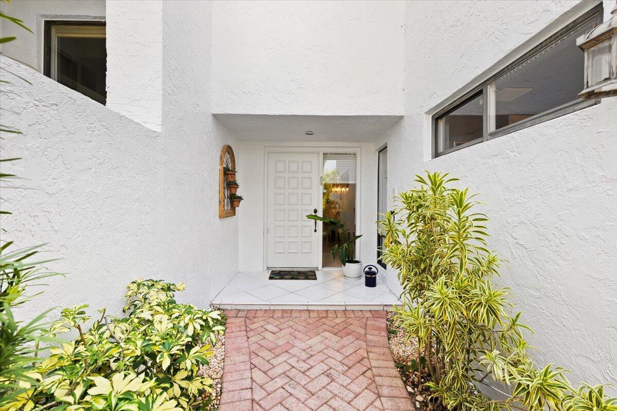 7338 Woodmont Court, Boca Raton FL 33434 photo 4