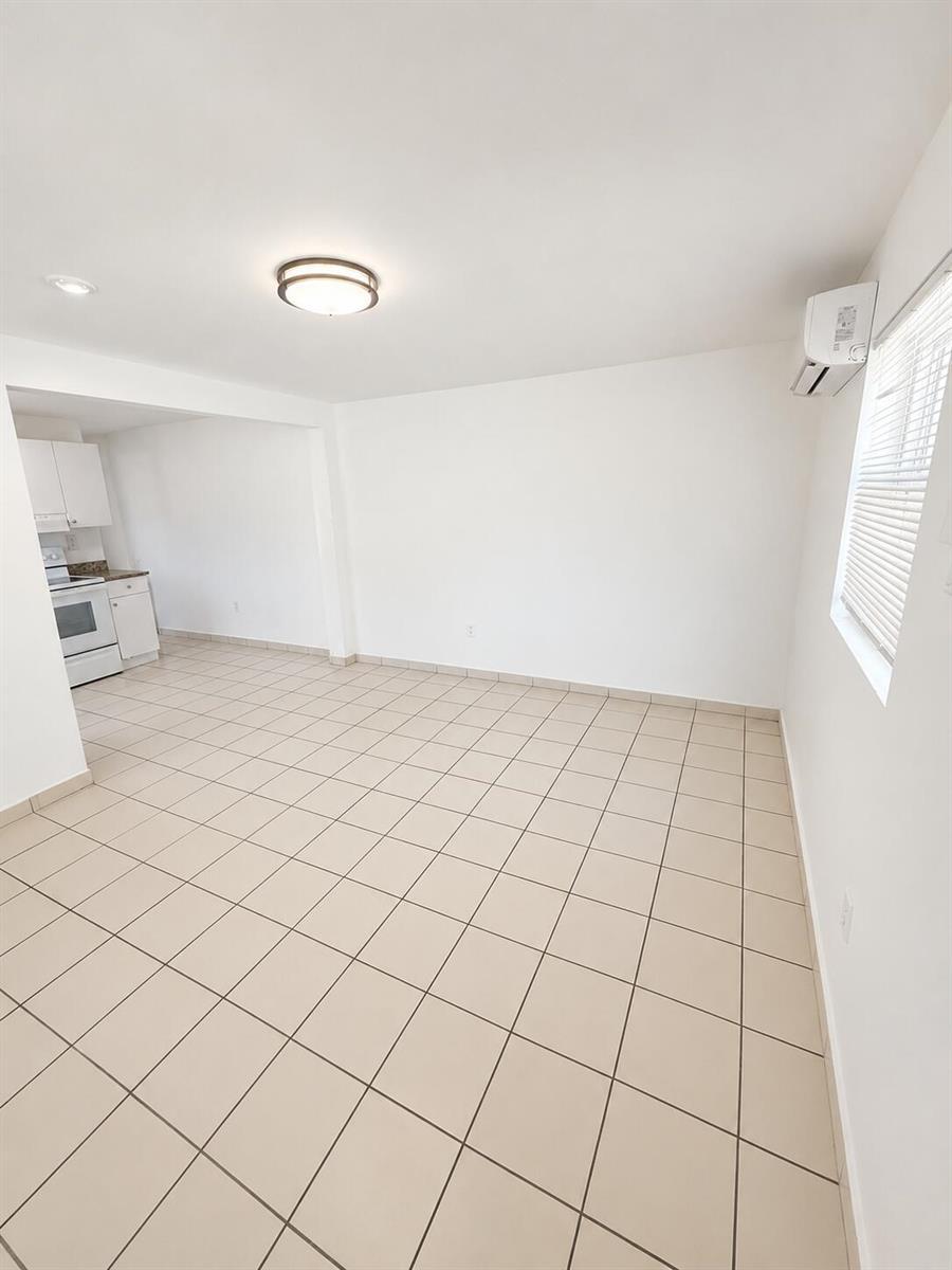 1725 NE 148TH Street # 5, Miami FL 33181 photo 3