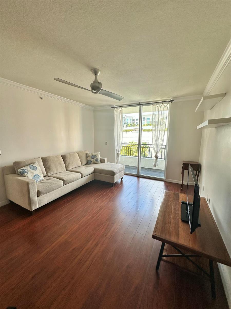 600 S Dixie Highway # 621, West Palm Beach FL 33401 photo 5