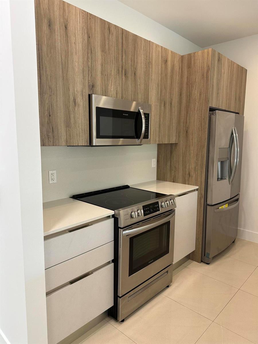 815 NE 17TH Avenue # 3, Fort Lauderdale FL 33304 photo 4