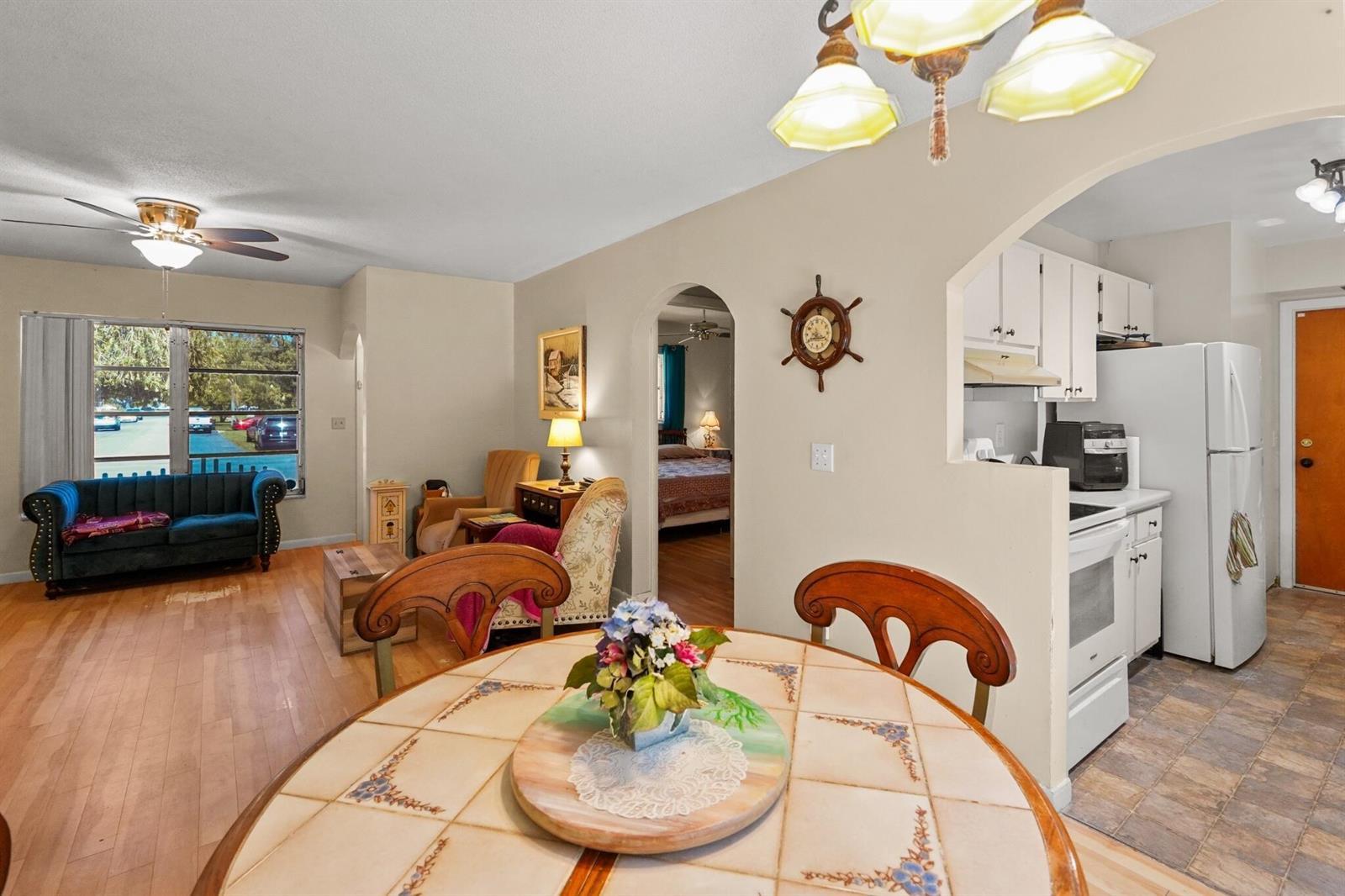 1515 CRESCENT Drive, Lake Park FL 33403 photo 4