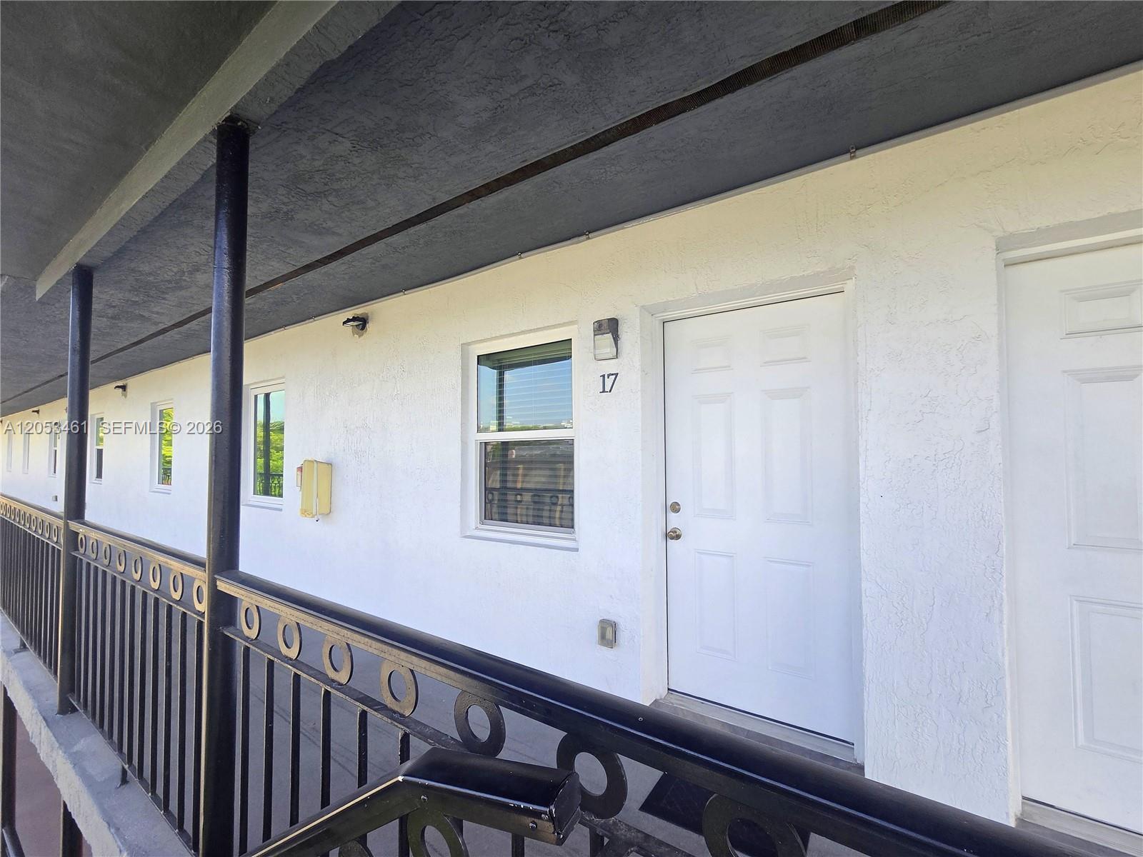 1767 NW 3rd Ave # 17, Miami FL 33136 photo 2