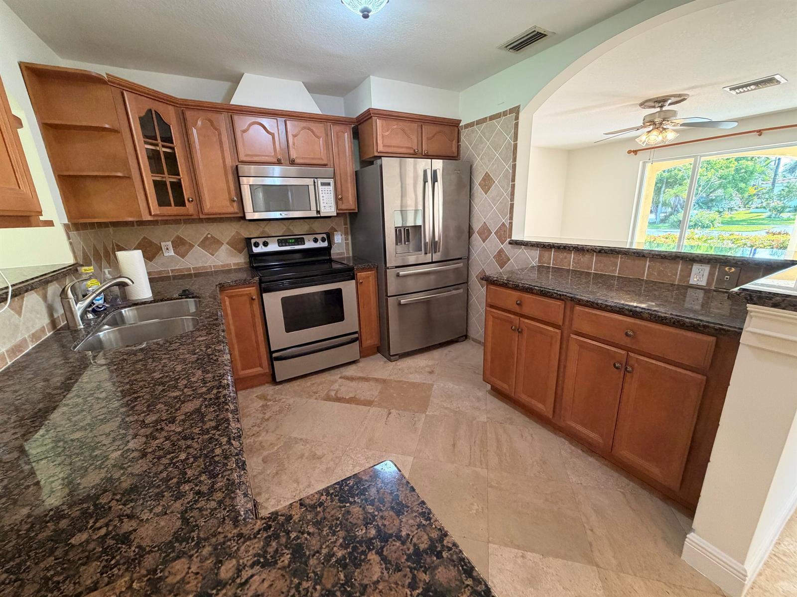 2250 NE 4th Court, Boca Raton FL 33431 photo 3