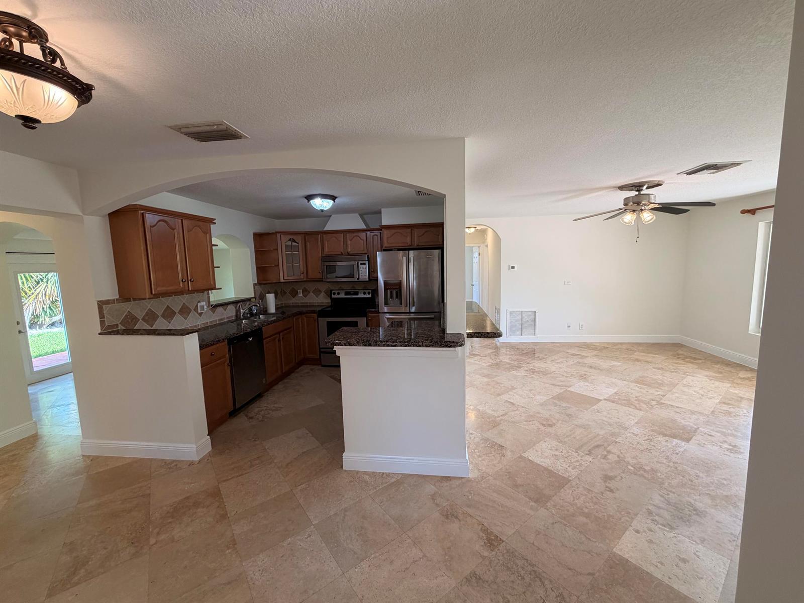 2250 NE 4th Court, Boca Raton FL 33431 photo 4
