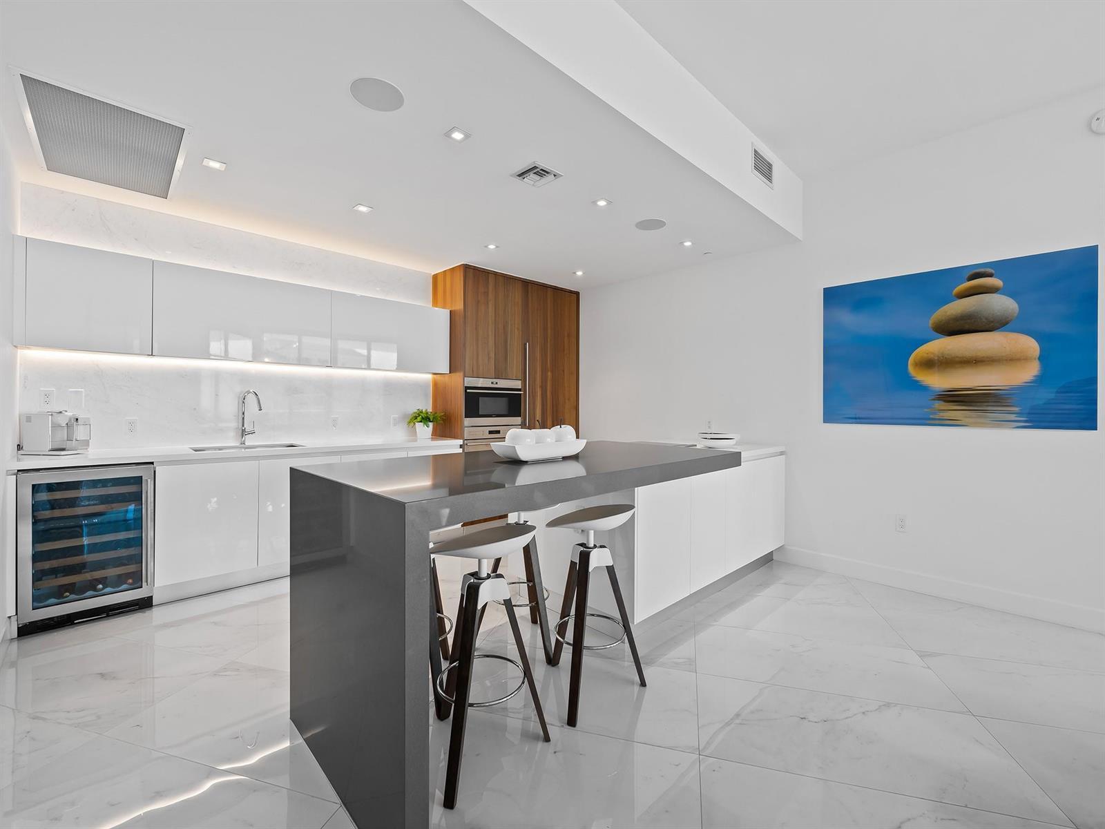 701 N FORT LAUDERDALE BEACH Boulevard # 1003, Fort Lauderdale FL 33304 photo 5