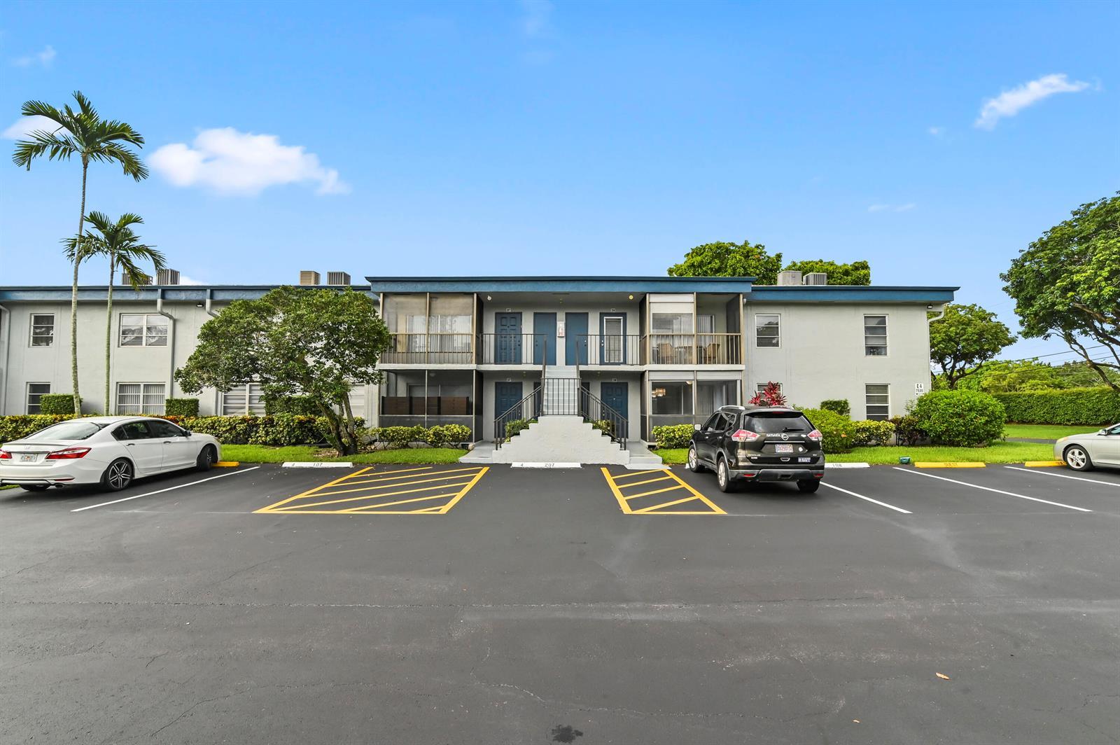 7535 S ORIOLE Boulevard # 108, Delray Beach FL 33446 photo 2