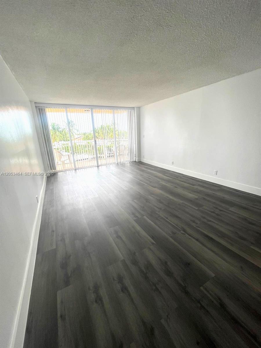 2450 NE 135th St # 209, North Miami FL 33181 photo 5