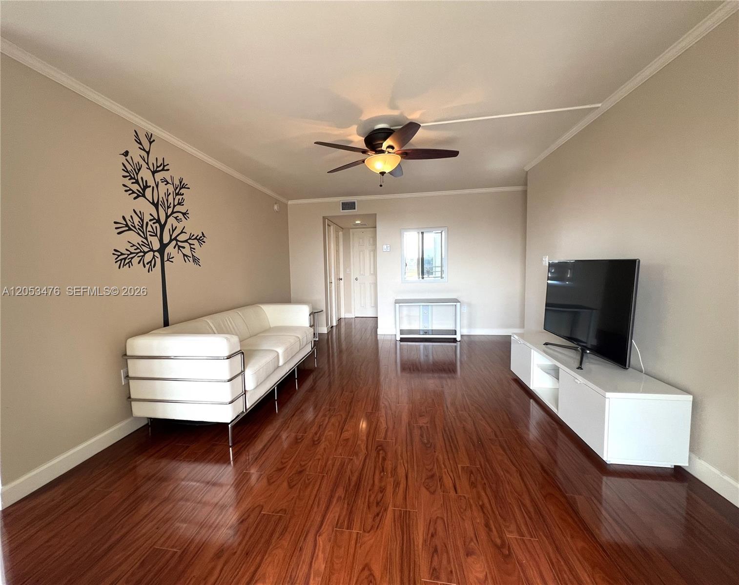 9451 Evergreen Pl # 407, Davie FL 33324 photo 4