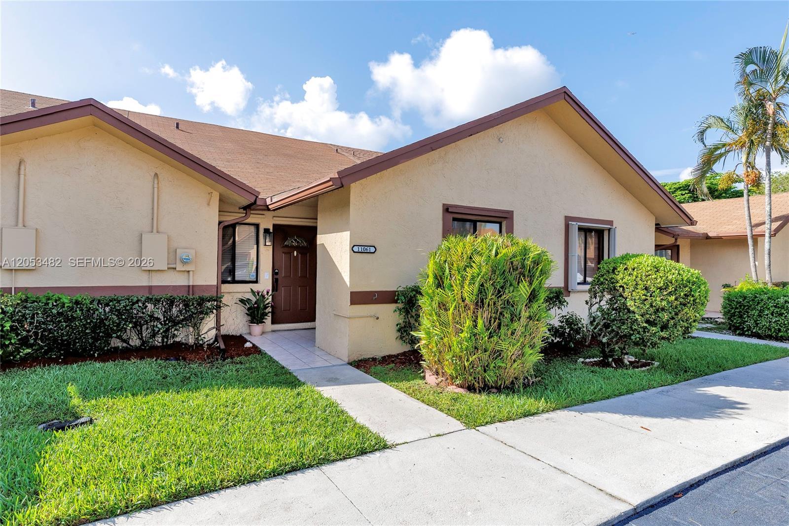 11061 NW 38th Pl, Sunrise FL 33351 photo 2