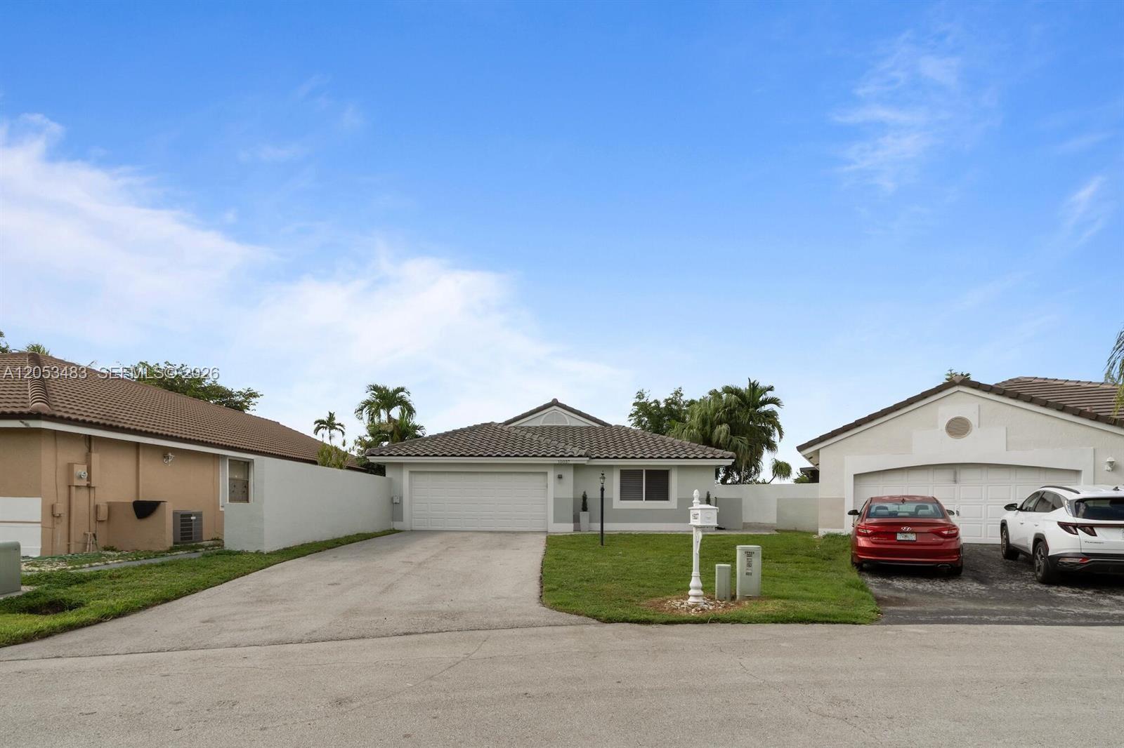 15037 Brighton Ln, Davie FL 33331