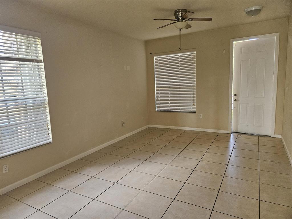 3255 NW 31ST Terrace, Oakland Park FL 33309 photo 4
