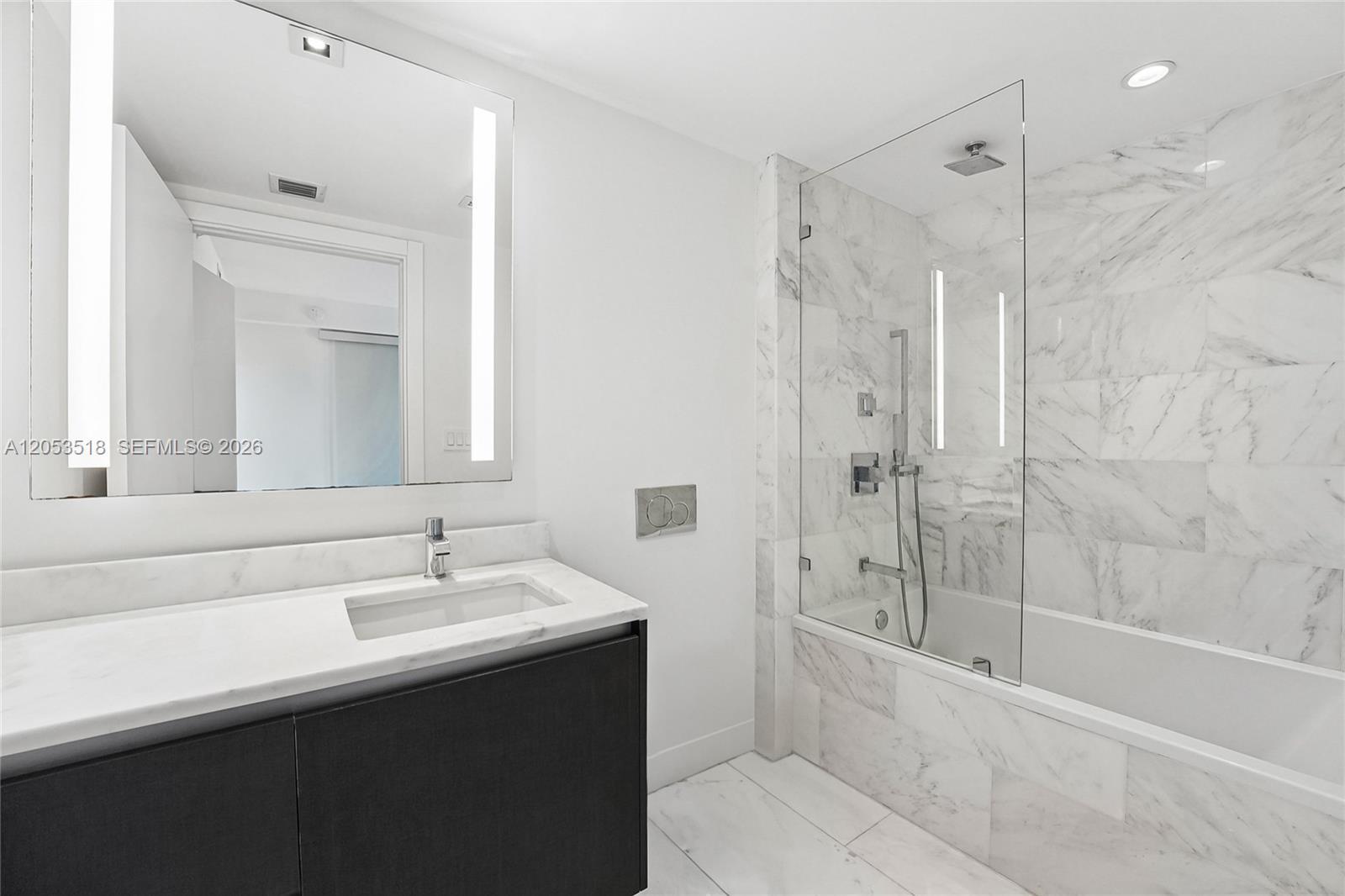 1451 Brickell Ave # 2306, Miami FL 33131 photo 5