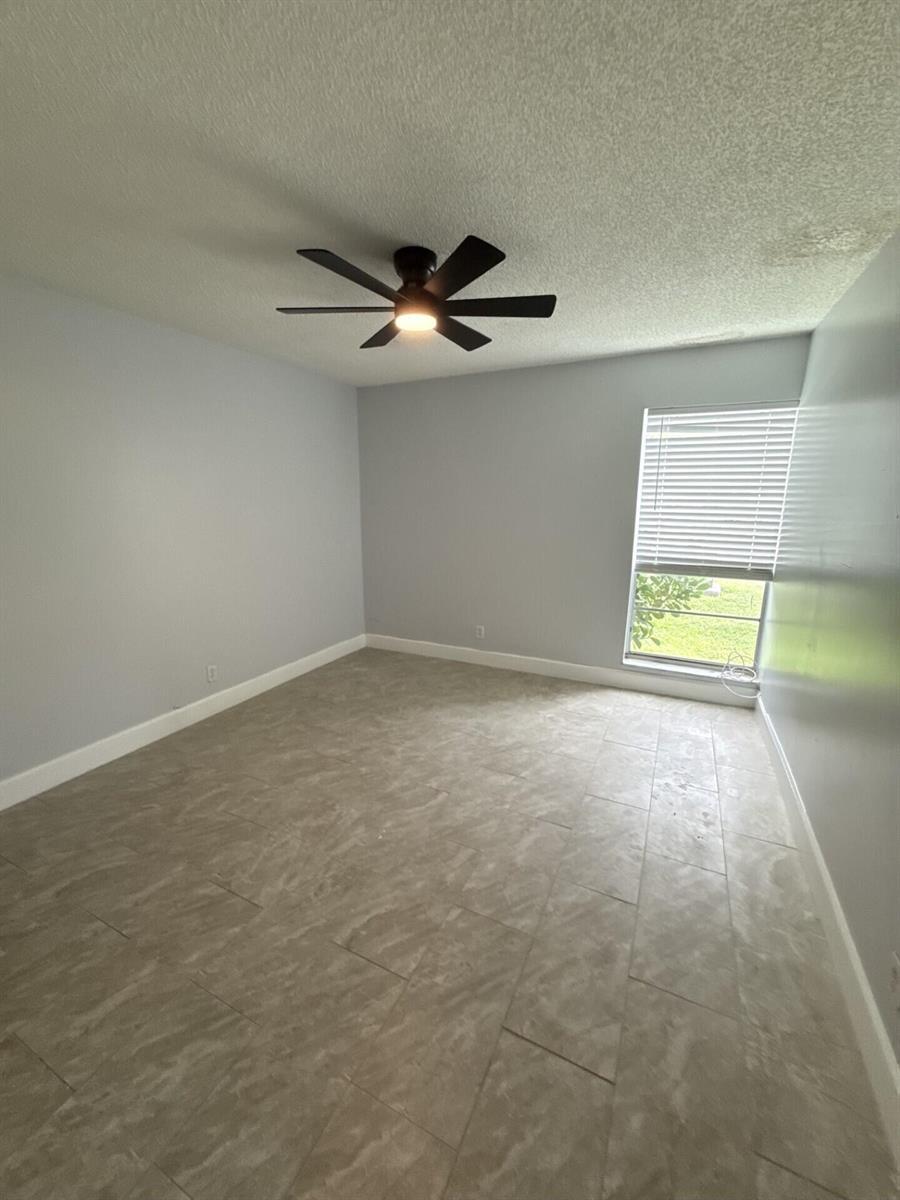 8919 NW 28th Drive, Coral Springs FL 33065 photo 3