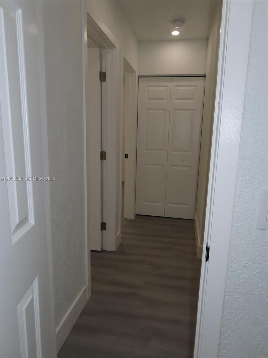95 SW 17th Ter, Homestead FL 33030 photo 3