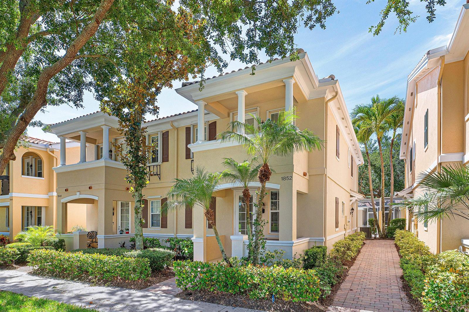 1852 Jeaga Drive, Jupiter FL 33458 photo 2