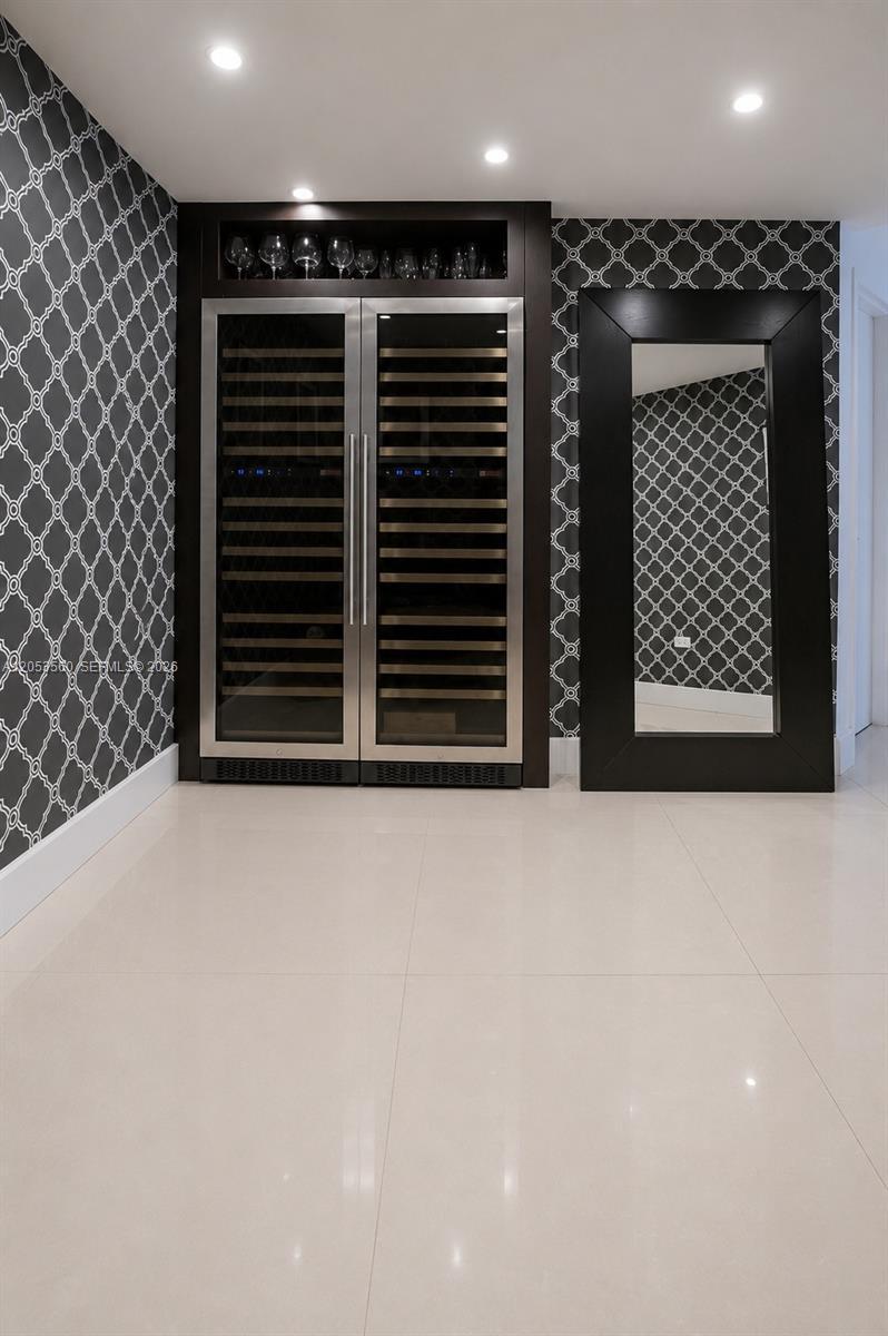 825 Brickell Bay Dr # 1151, Miami FL 33131 photo 3