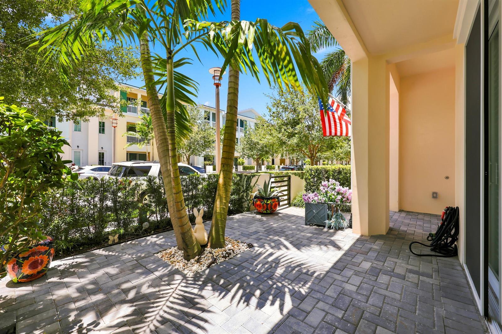 5197 Beckman Terrace, Palm Beach Gardens FL 33418 photo 4