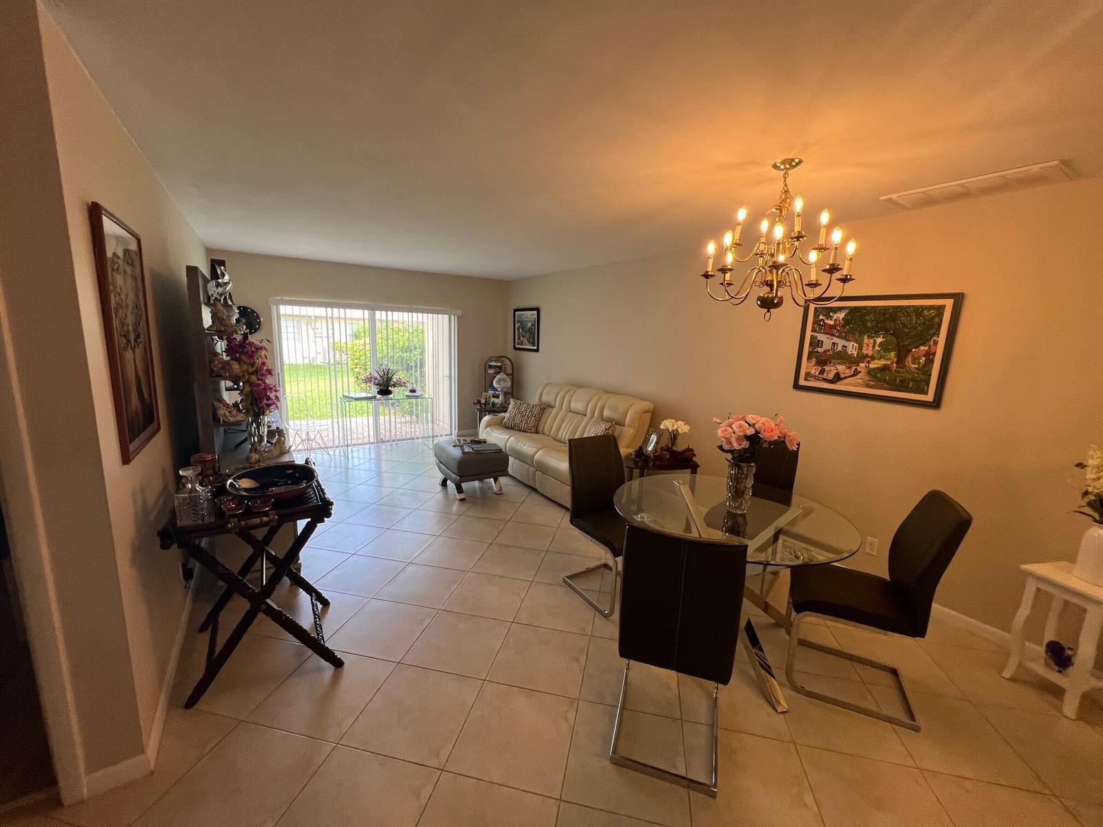 8584 BELLA VISTA Drive, Boca Raton FL 33433 photo 5