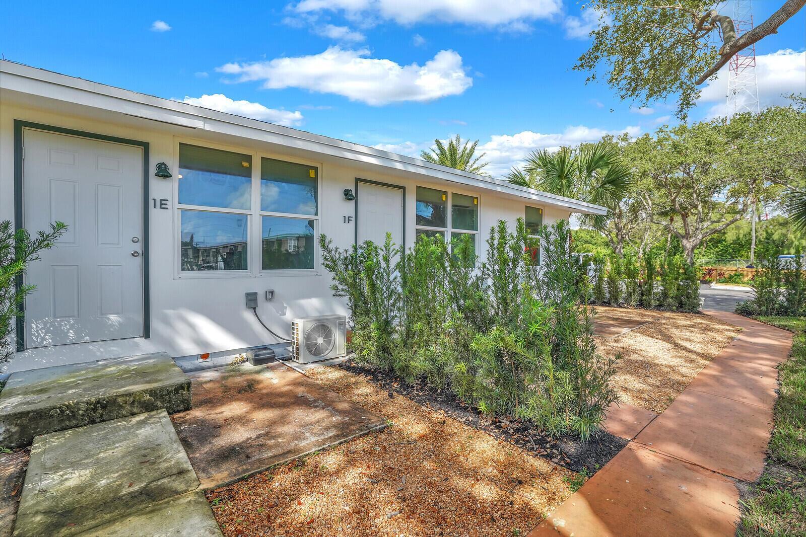 4011 36th Court # 5A, West Palm Beach FL 33407