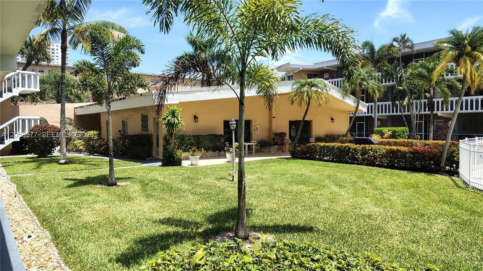201 NE 14th Ave # 5C, Hallandale Beach FL 33009 photo 2