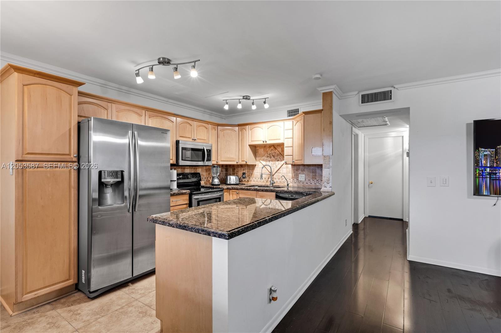801 SW 133rd Ter # 406K, Pembroke Pines FL 33027 photo 2