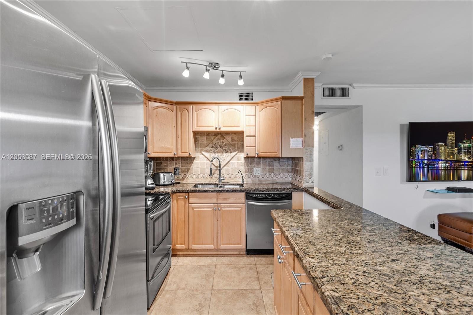 801 SW 133rd Ter # 406K, Pembroke Pines FL 33027 photo 3