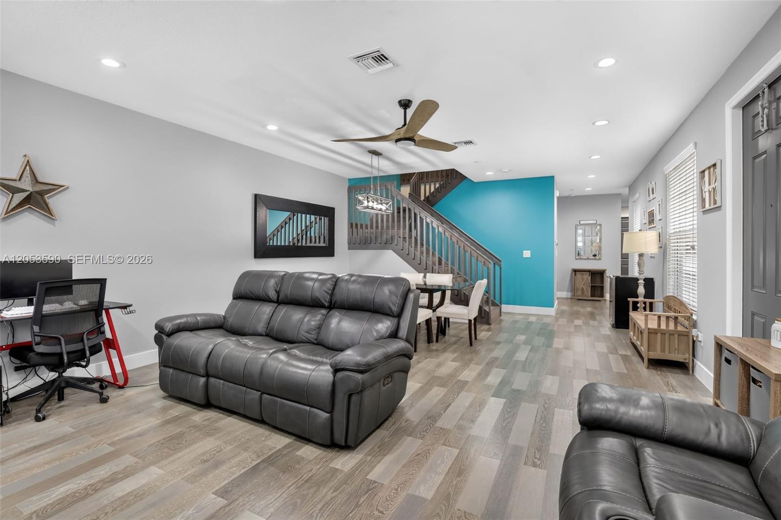 14633 SW 13th St, Pembroke Pines FL 33027 photo 4