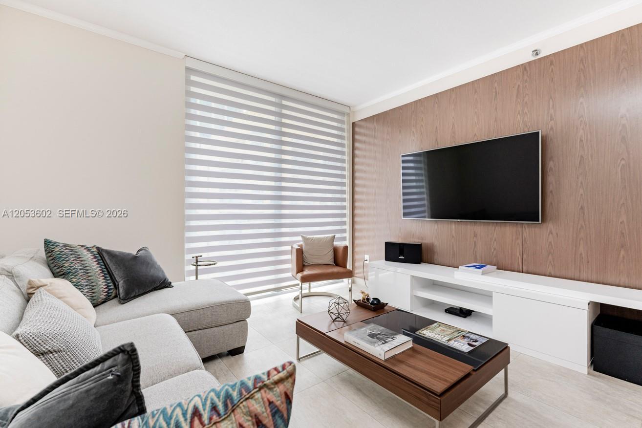 1060 Brickell Ave # 1507, Miami FL 33131 photo 3