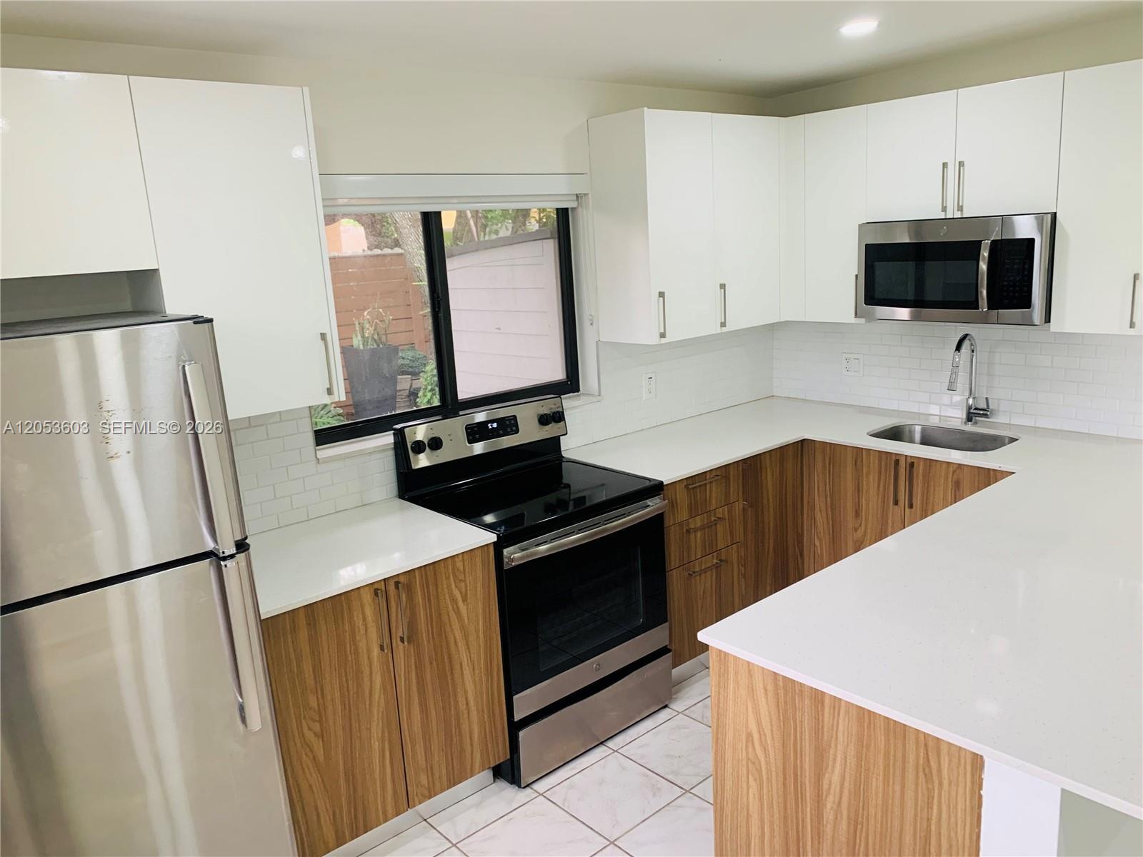 2786 SW 32nd Ave # 2790, Miami FL 33133 photo 4