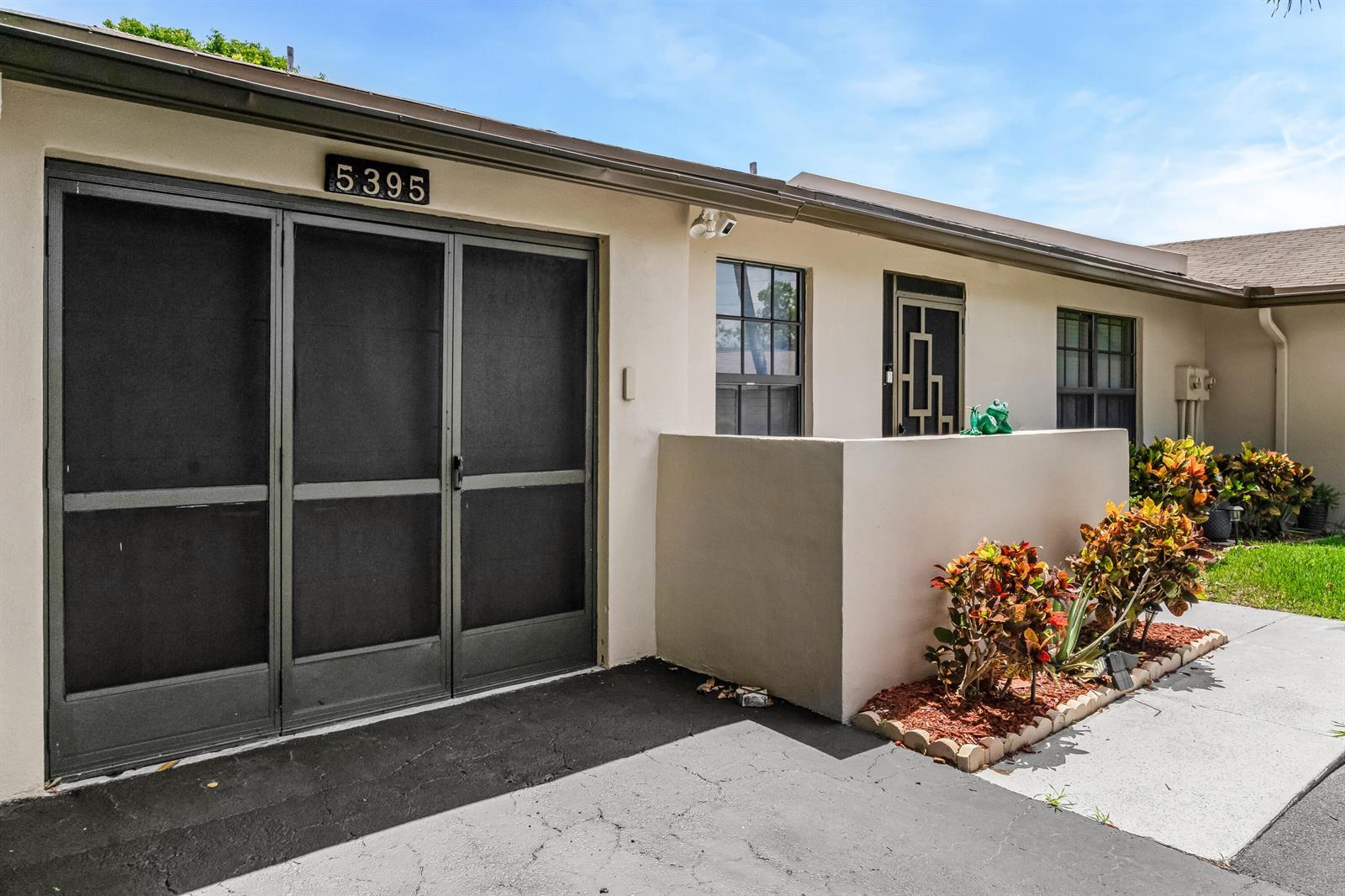5395 Viburnum Street, Delray Beach FL 33484 photo 4