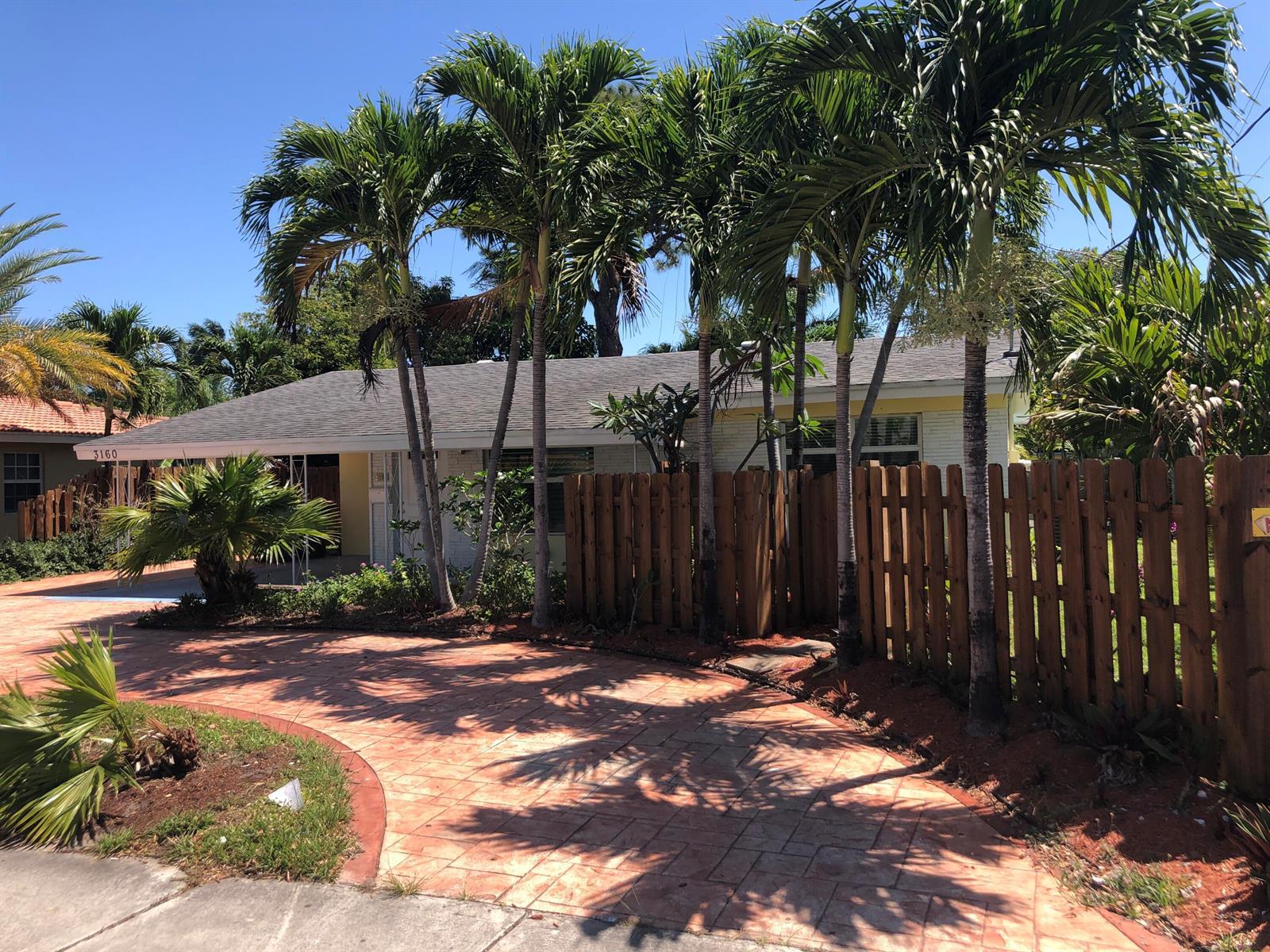 3160 NW 6TH Avenue, Oakland Park FL 33309 photo 2