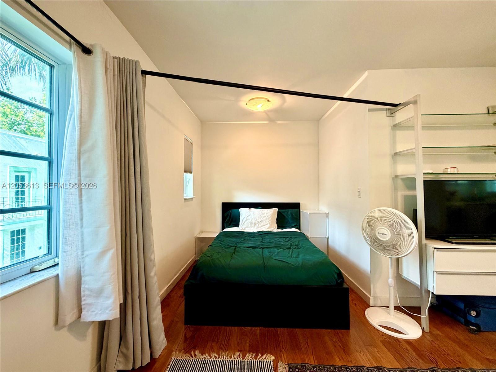 1215 Meridian Ave # 8, Miami Beach FL 33139 photo 3