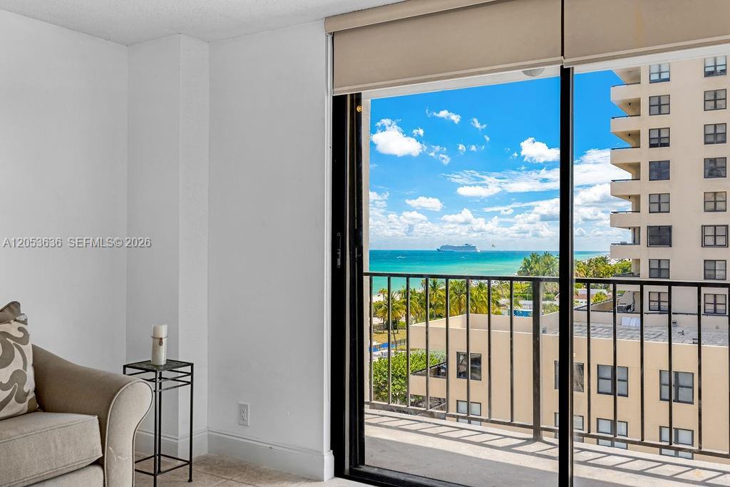 2625 Collins Ave # 702, Miami Beach FL 33140 photo 2