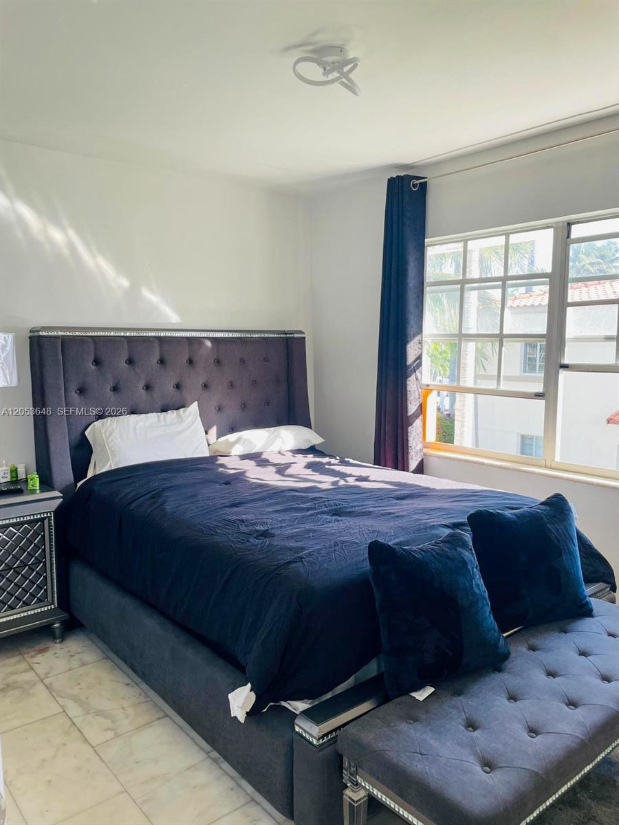 1526 Pennsylvania Ave # 14, Miami Beach FL 33139 photo 3