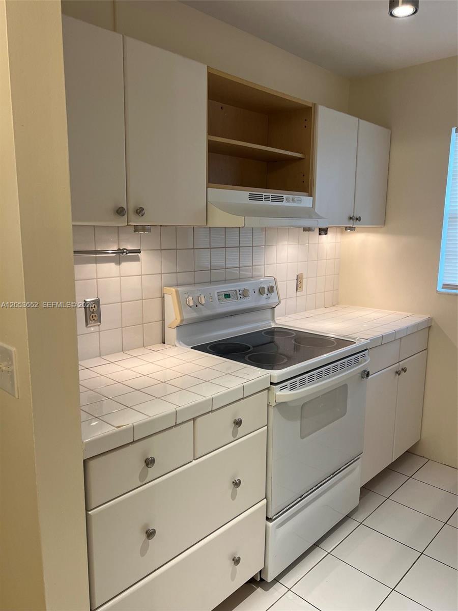 331 S J St # 4, Lake Worth FL 33460 photo 4