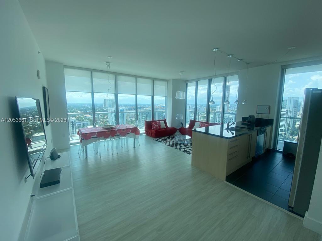 79 SW 12th St, Miami FL 33130 photo 4