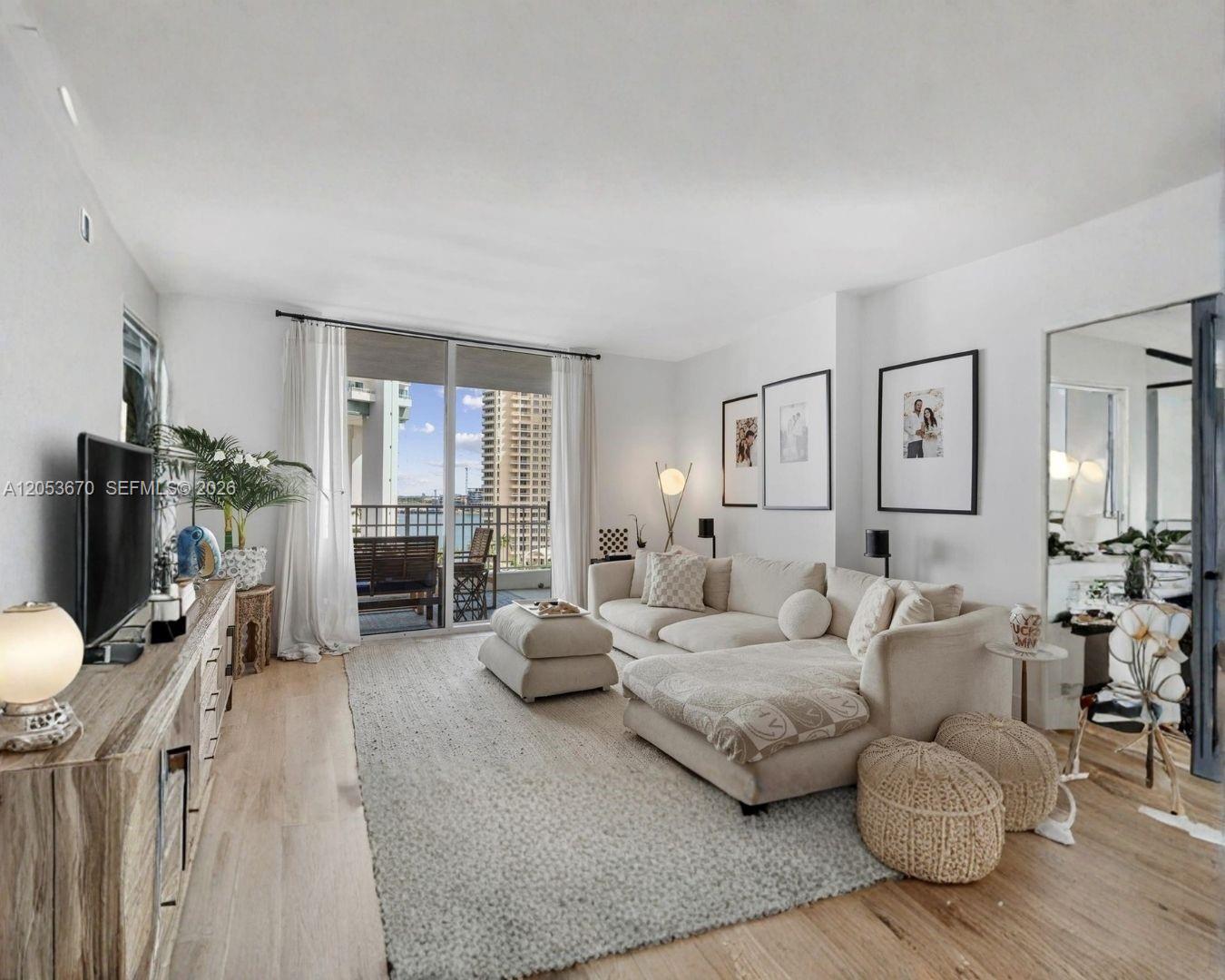 701 Brickell Key Blvd # 1106, Miami FL 33131
