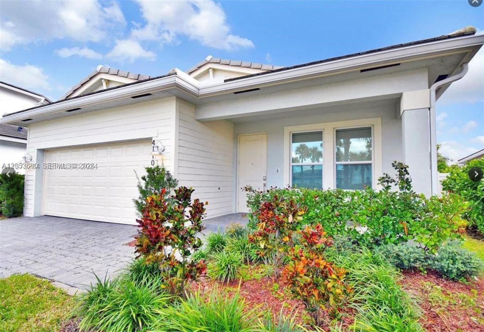 4110 Bonita Way, Deerfield Beach FL 33064 photo 2