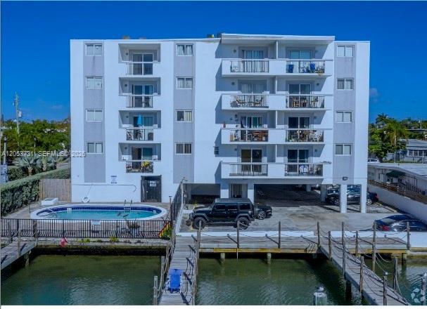 8101 Crespi Blvd # 404, Miami Beach FL 33141 photo 3